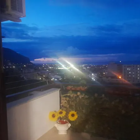 Sotto Il Castello Carini