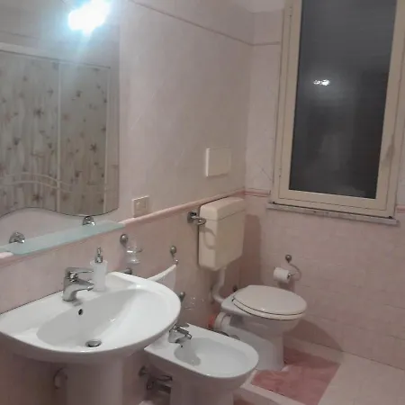 Sotto Il Castello * Карини