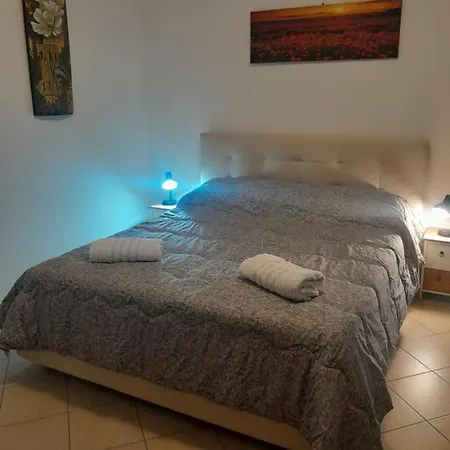 Sotto Il Castello Appartamento Carini